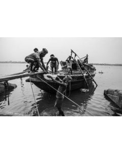 Men at Work by photographer Bikram Mondal